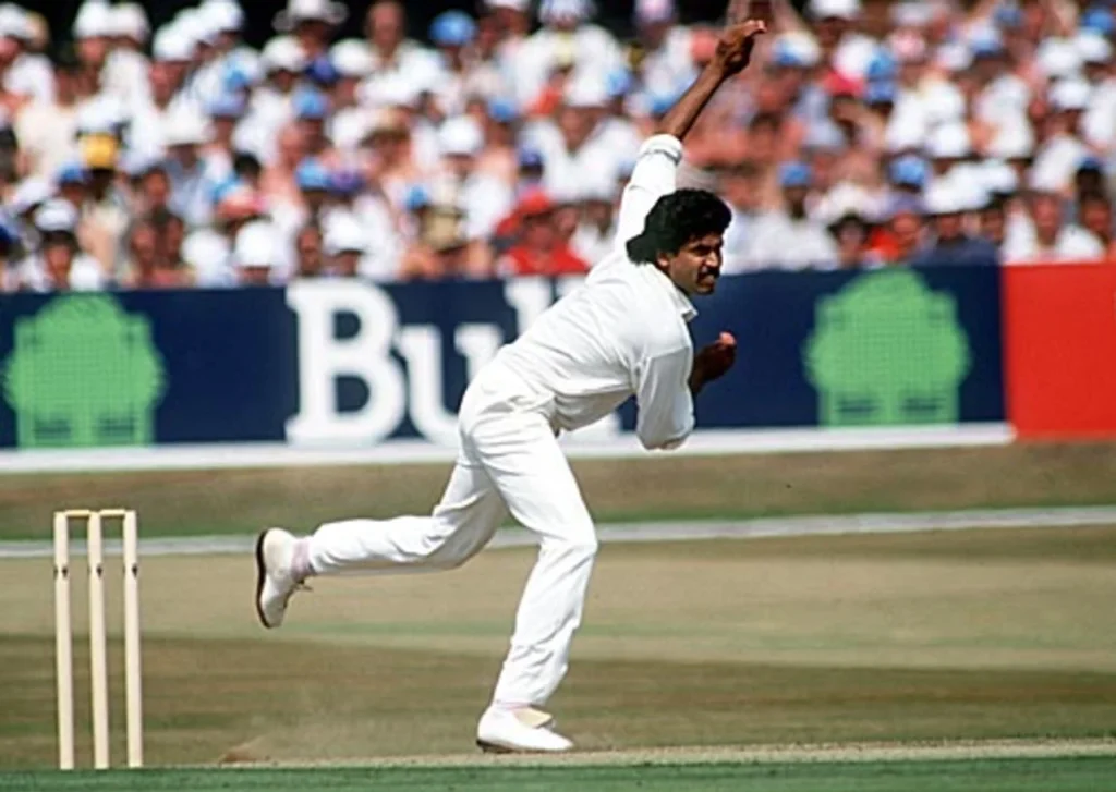 Best Bowling Strike Rates in India vs Pakistan ODIs