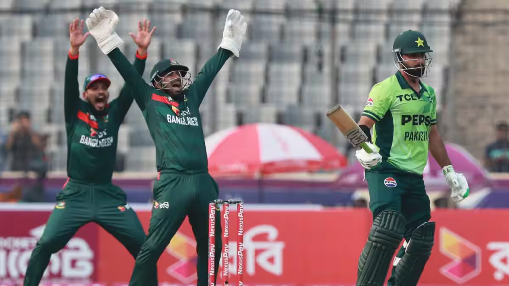 Lowest Totals for Ban vs Pak ODI